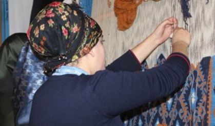 Kilim dokuma geleneği canlı tutuluyor