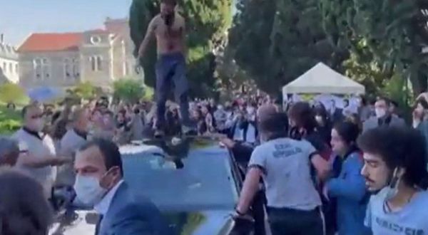 Erdoğan bu terörist demişti: O öğrenciler gözaltına alındı!