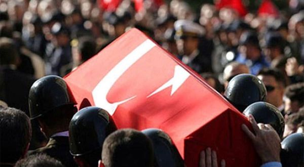 Şehidin var Türkiye! Hudut karakoluna hain saldırı