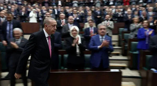 Erdoğan'dan Altılı Masa hamlesi: İYİ Parti'ye şok çağrı