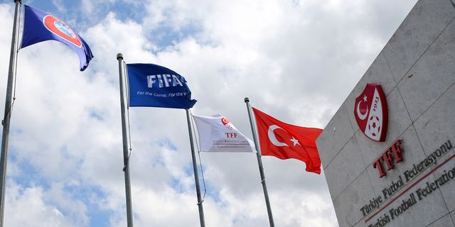 Türk futbolunda şok istifa!