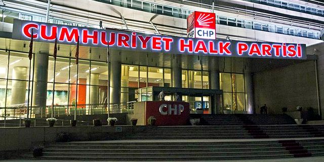 CHP’de iki dönem tartışması: Parlamentodaki hangi vekiller yeniden aday olabilecek?