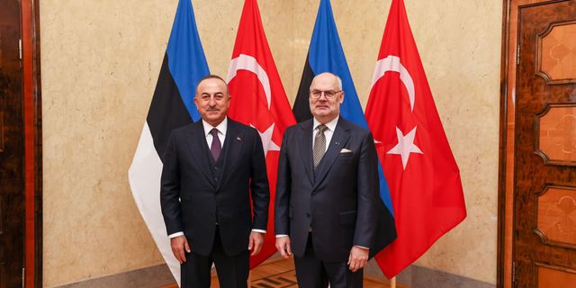 Bakan Çavuşoğlu, Estonya Cumhurbaşkanı ile görüştü