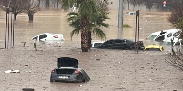 Sel felaketinde can kaybı artıyor