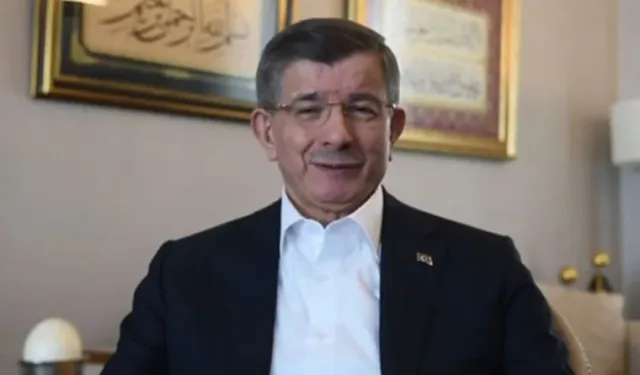 Davutoğlu yeniden başkan!