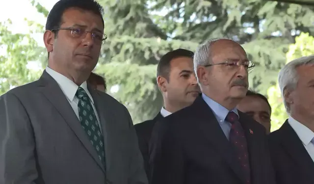 Kılıçdaroğlu ve İmamoğlu Menderes'i mezarı başında andı