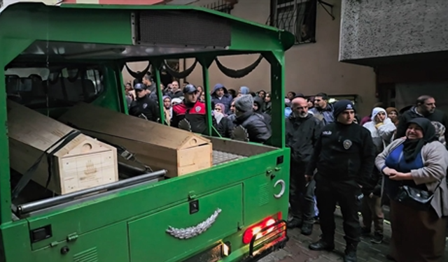 Beyoğlu'da Şok Olay: Cami İntiharı Ardından İki Cinayet