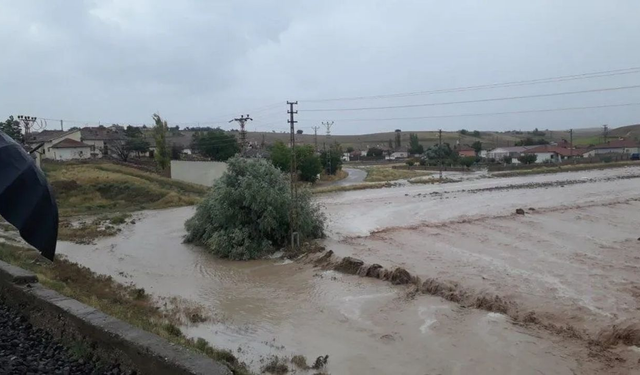 Nevşehir’de Şiddetli Yağışlar Sel ve Hasara Sebep Oldu