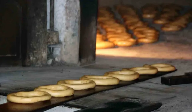 Giresun’un asırlık lezzet mirası; susamsız pekmezli simit