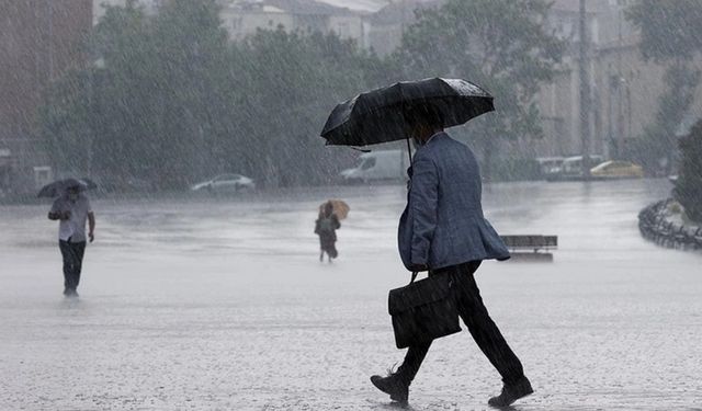 Meteoroloji'de dört ile ‘sarı’ ve ‘turuncu’ kodlu sağanak yağış uyarısı