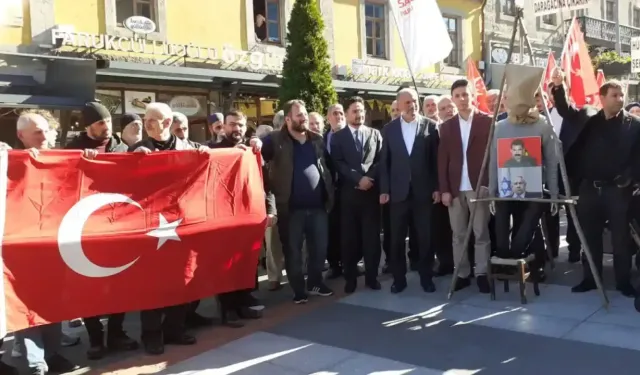 Trabzon’da Saadet Partisi, Öcalan ve Netanyahu'nun maketini idam ettirdi