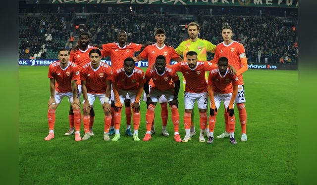 Kocaelispor, Adanaspor'u 2-0'la geçti