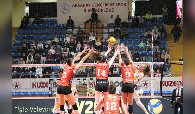 Sultanlar Ligi'nde Eczacıbaşı Dynavit, Kuzeyboru'yu 3-1 Yendi