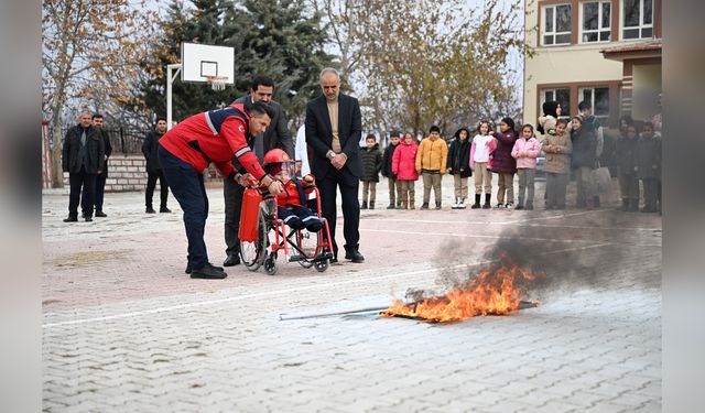 Muhammed'in İtfaiyeci Olma Hayali Gerçekleşti