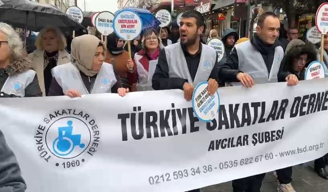 Engelliler İçin Farkındalık Yürüyüşü Avcılar'da Gerçekleşti