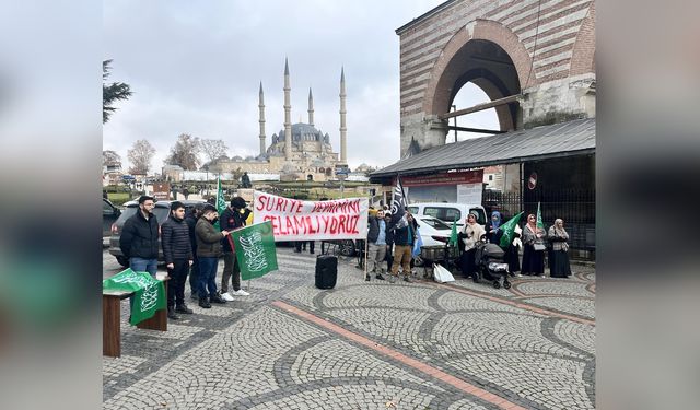 Suriyeli Göçmenler Geleneksel Tatlarla Bayramı Kutladı