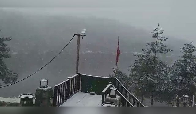 Karabük'ün Yüksek Kesimlerinde Kışın İlk Karı Yağdı