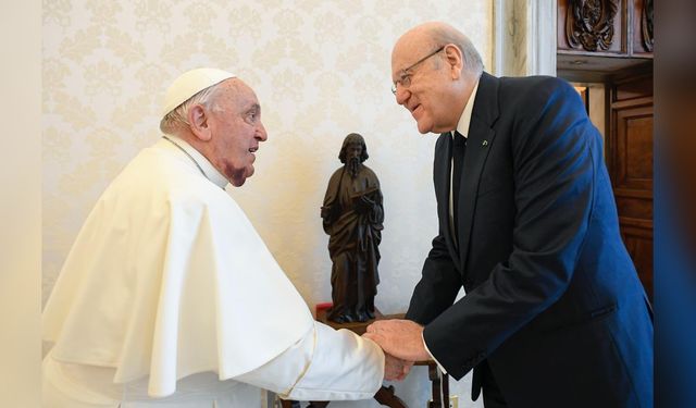 Papa Francis, Lübnan Başbakanı Mikati ile Önemli Bir Görüşme Gerçekleştirdi