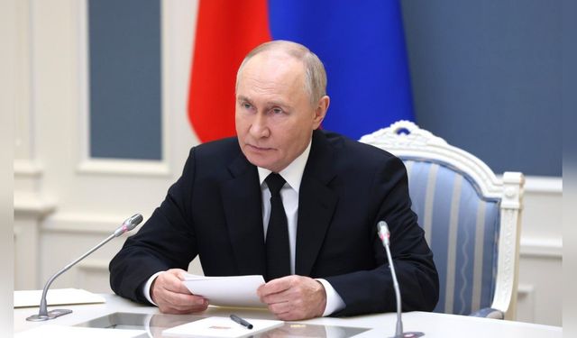 Putin'den Ukrayna Açıklaması: Ön Koşulsuz Görüşmelere Hazırız