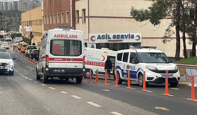 İskeleden Düşen Boya Ustası Elektrik Akımına Kapılarak Hayatını Kaybetti