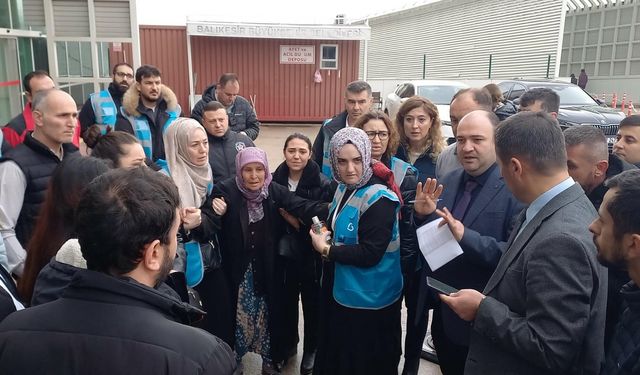 Öğrenci Servisi ve TIR Çarpışması: 28 Yaralı