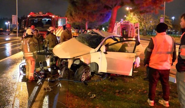 Kartal'da Trafik Kazası: İki Kişi Yaralandı