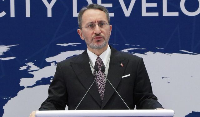 Fahrettin Altun: Türkiye, Filistin İçin Cesur Mücadele Veriyor