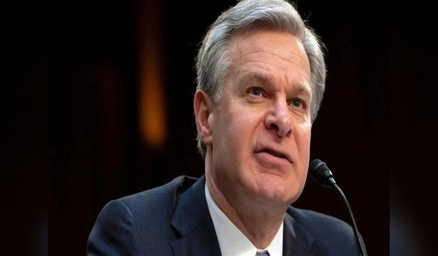 FBI Direktörü Wray, Trump'ın Göreve Gelmesinden Önce İstifa Edecek