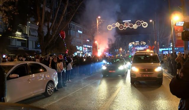 Bağdat Caddesi'nde Coşkulu Yeni Yıl Kutlaması