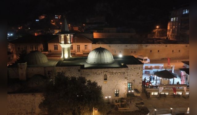 Kanuni Sultan Süleyman Camii, Regaip Kandili'nde Yeniden İbadete Açıldı