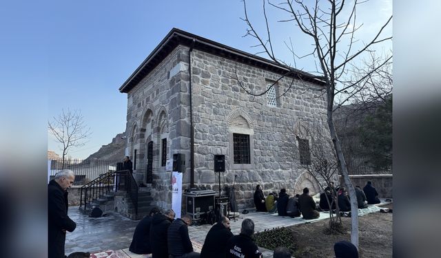 İsfahani Mescidi'nin Restorasyonu Tamamlandı ve Yeniden Açıldı