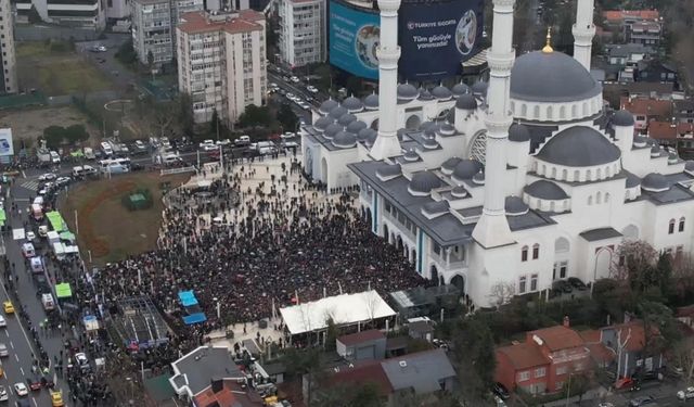 Ferdi Tayfur'un Cenazesi İstanbul'da Son Yolculuğuna Uğurlandı