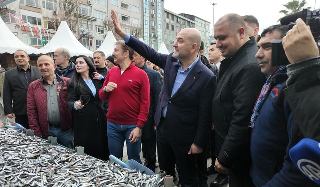 Bahçelievler'de Geleneksel Hamsi Festivali Coşkuyla Gerçekleşti