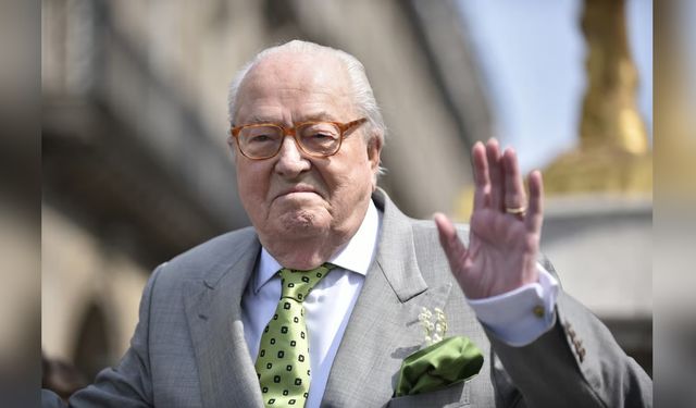 Fransız Siyasetçi Jean-Marie Le Pen Hayatını Kaybetti