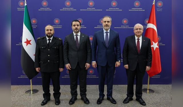 Bakan Fidan ve Şeybani'den Önemli Görüşme