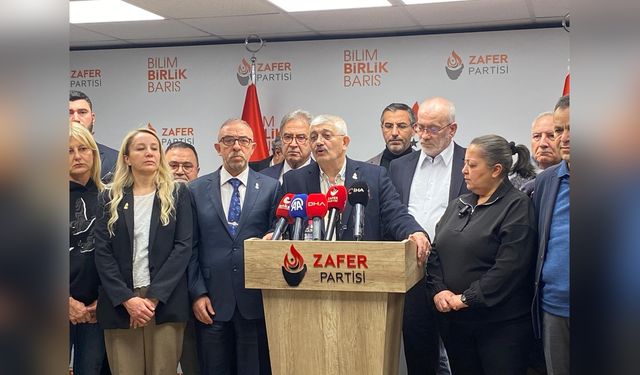 Ümit Özdağ Ankara'da Gözaltına Alındı