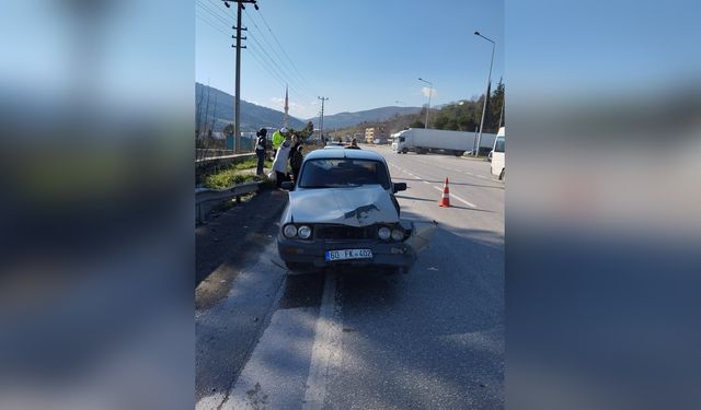 Samsun'da Trafik Kazası: Aile Üyeleri Yaralandı