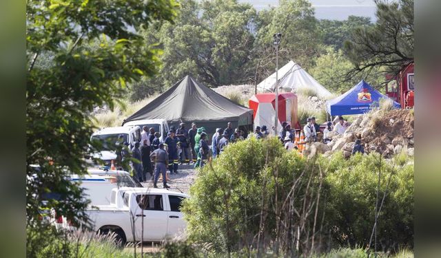 Güney Afrika'da Kaçak Madende Ceset Sayısı Artıyor