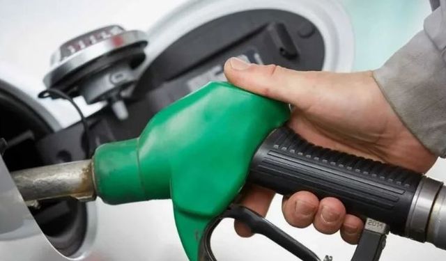 Akaryakıt fiyatlarında artış devam ediyor: Benzine zam geldi