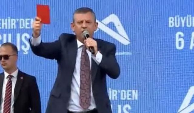 CHP tepki çeken 'kırmızı kart'a ısrarlı