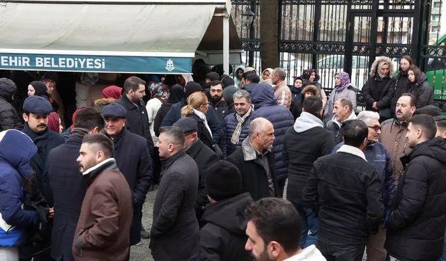 Nazlıcan Pehlivan, Yangında Ailesini Kurtardıktan Sonra Son Yolculuğuna Uğurlandı