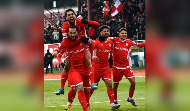 Balıkesirspor, Ligdeki Tek Başına Zirveye Yerleşti