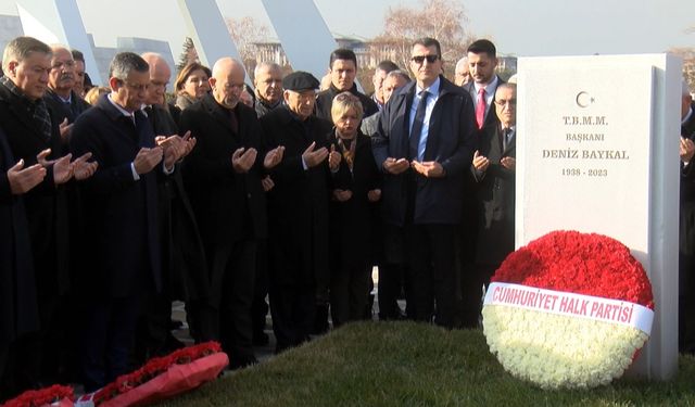 Deniz Baykal, İkinci Yıl Dönümünde Anıldı