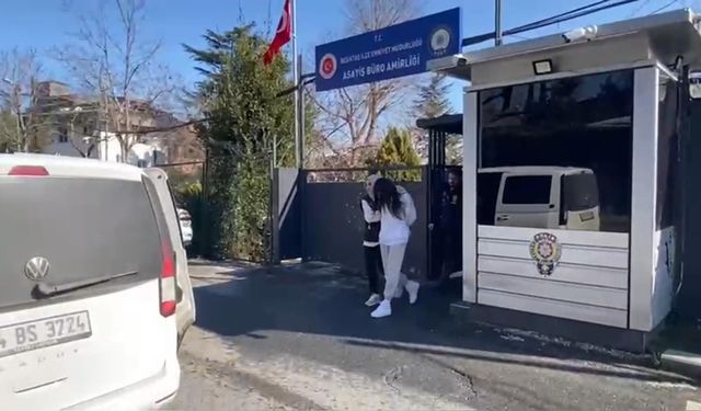 Köprüde Korkuluklara Çıkan Kişi Gözaltına Alındı