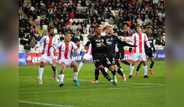 Sivasspor ve Beşiktaş Arasında Golsüz Beraberlik