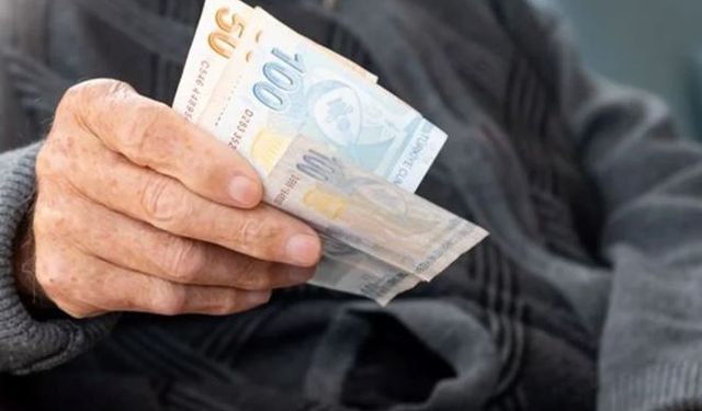 Emekli bayram ikramiyesi ve banka promosyonları kaç lira olacak?