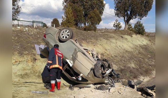 Kütahya'da Trafik Kazası: Sürücü Hayatını Kaybetti