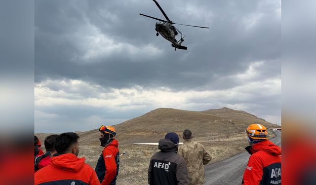 Askeri Helikopter, Yaralı Dağcı İçin Hava Destek Görevi Üstlendi