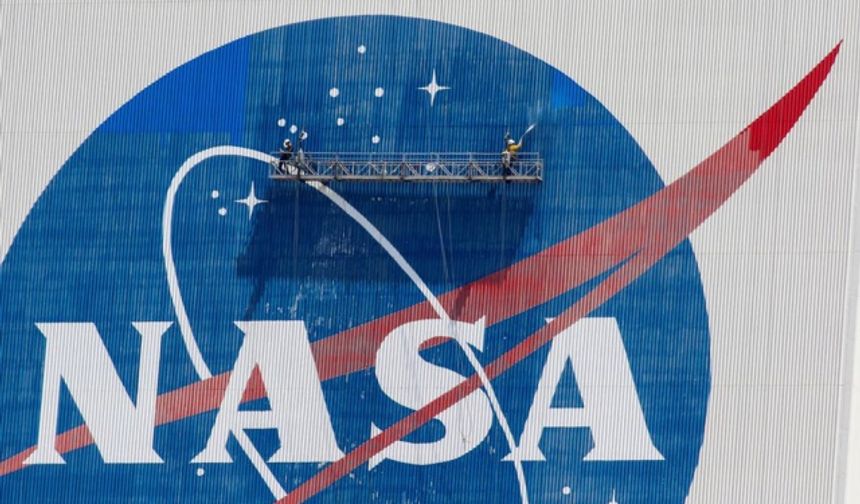 NASA 8 ay karantinaya girecek elemanlar arıyor!