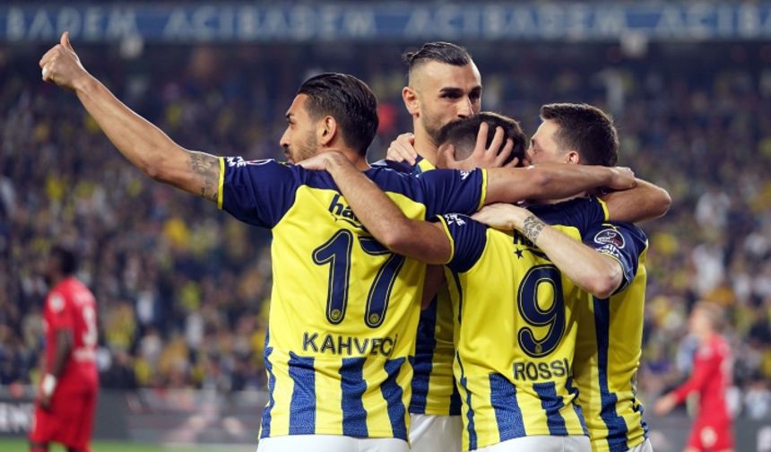 Fenerbahçe, Gaziantep'i 3 golle geçti